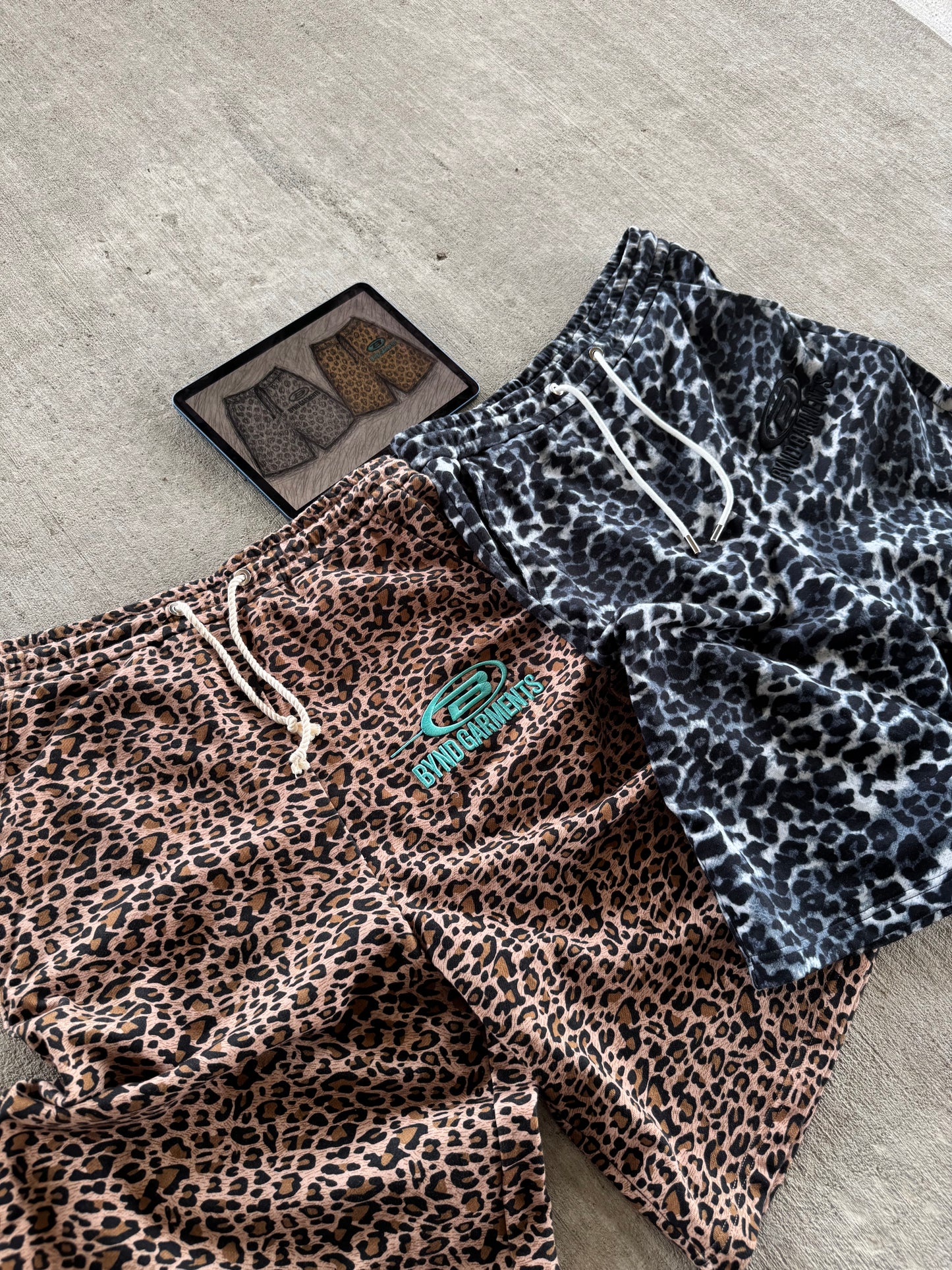 (Pre-Order) Desert Pulse Tan 3/4 Shorts