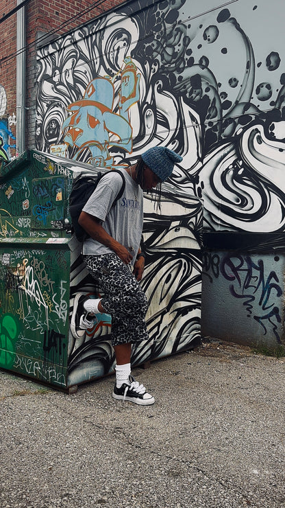 (Pre-Order) GhostCat Gray 3/4 Shorts